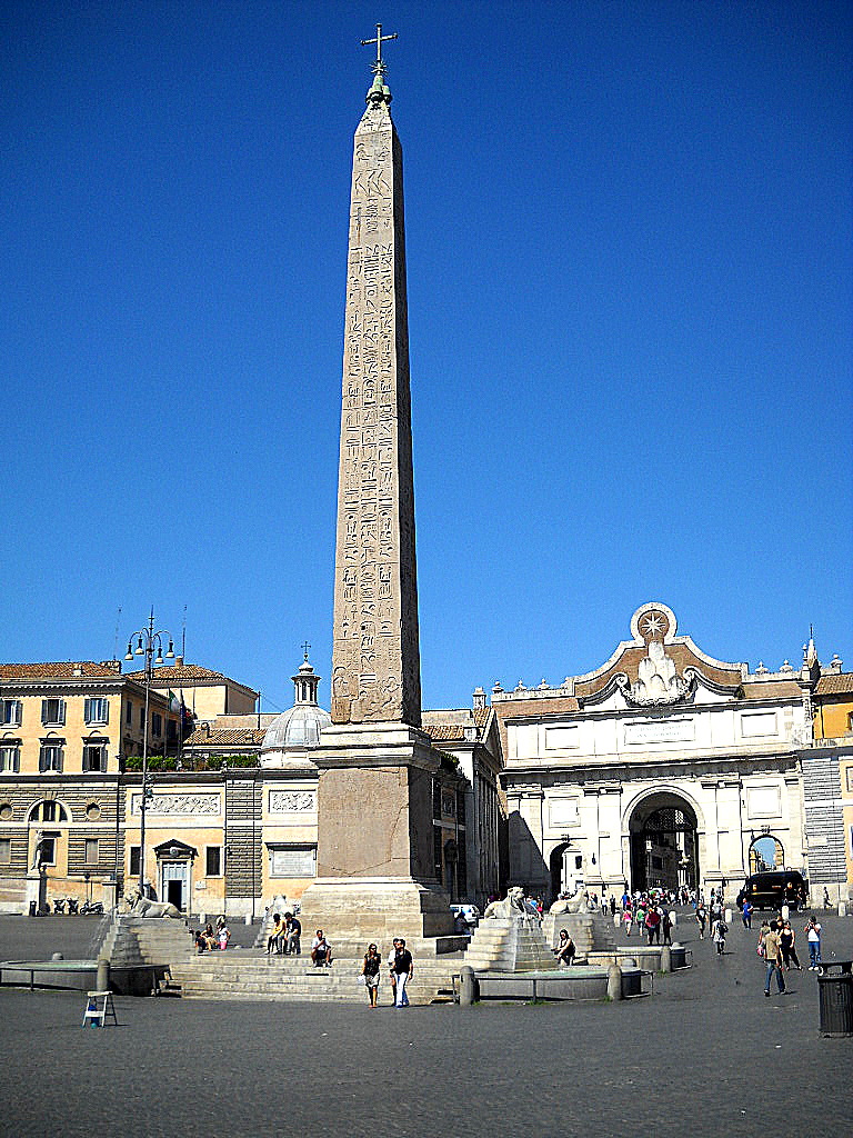 Obelisco Flaminio in Piazza del Popolo a Roma